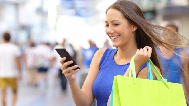 Why Women Turn To Social Media For Purchasing Decisions