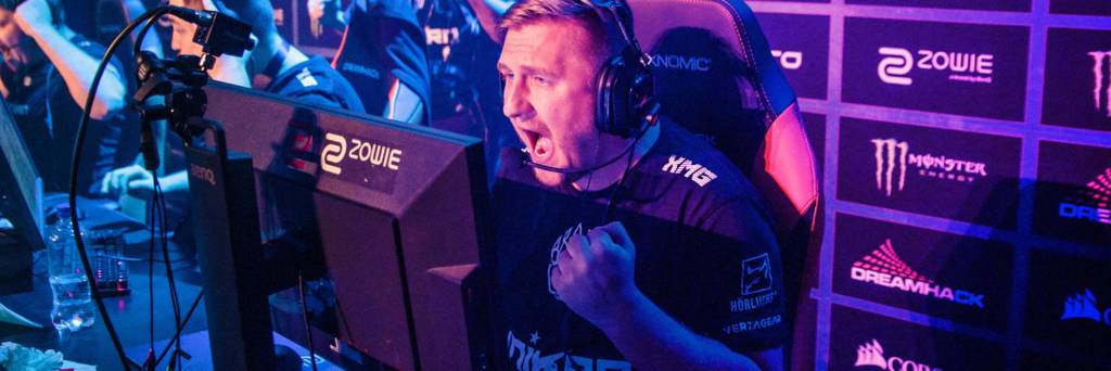esports player at dreamhack 2017