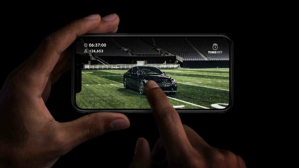 Mercedes Superbowl Mobile Game