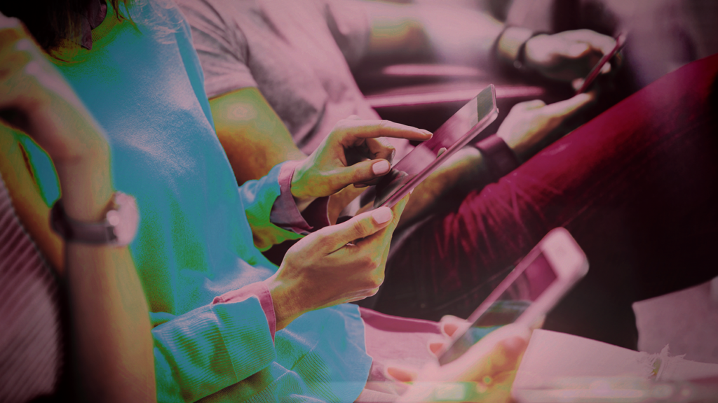 TikTok Starts Testing Paid Creator Subscriptions